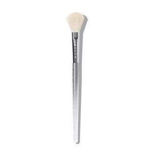 BNIB Jaclyn Cosmetics J02 Accent Light Highlighter Brush